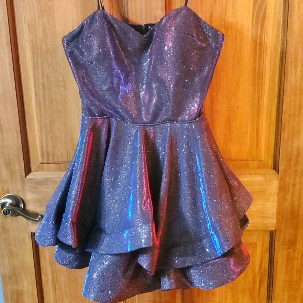 Strapless formal dress